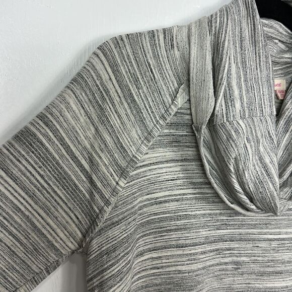 ❤️Last Chance Fresh Produce Cowl Neck Space Dye Sweatshirt Size XS/SM - Picture 2 of 9